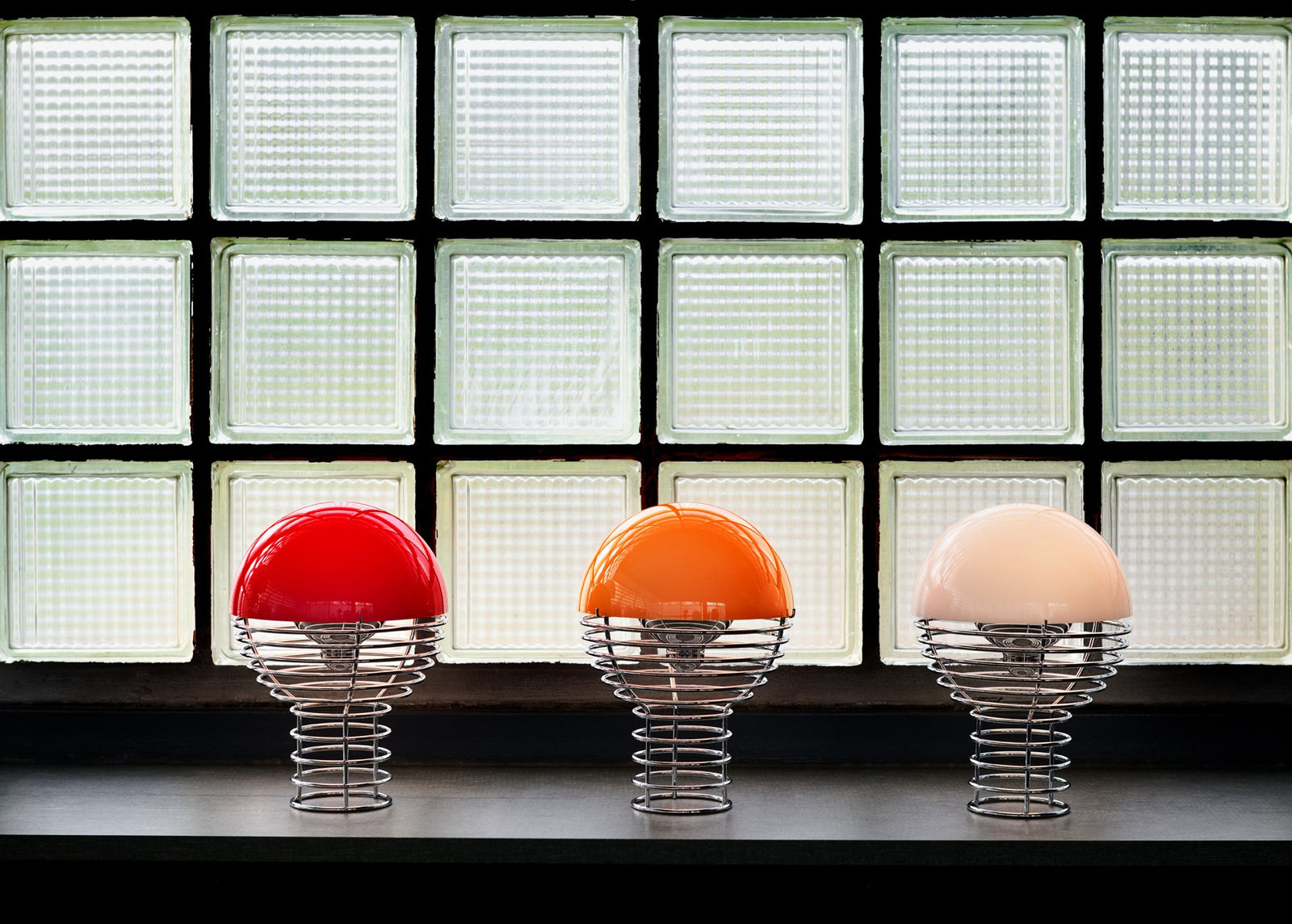 Wire Ø18 Portable Lamp, design by Verner Panton